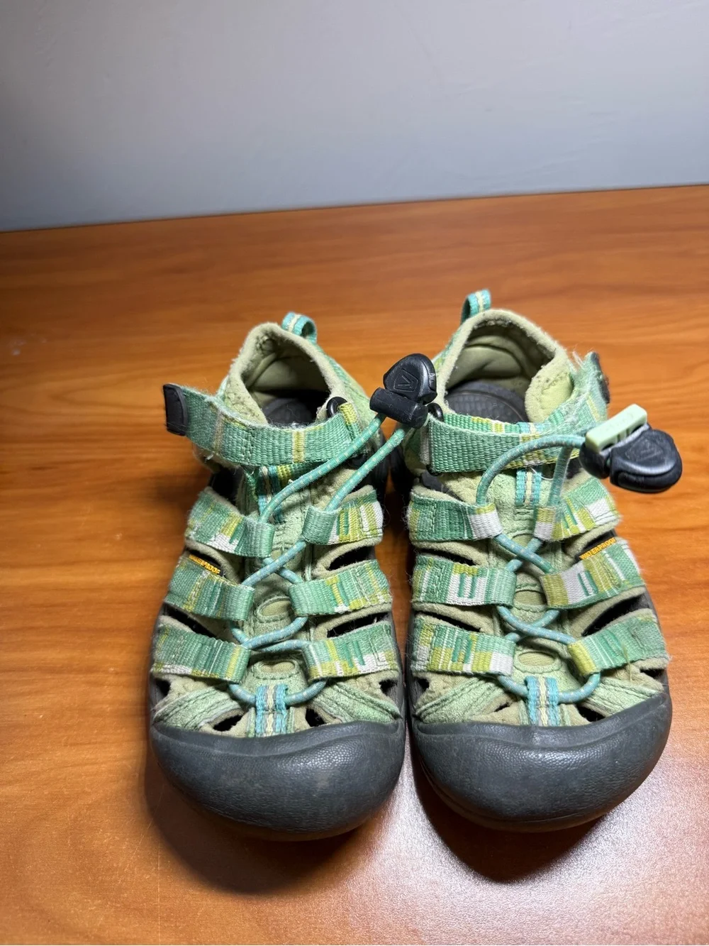 Keen Newport H2 Green Hiking Water Sandal Shoe Closed Toe Outdoor‎ Vacation K11